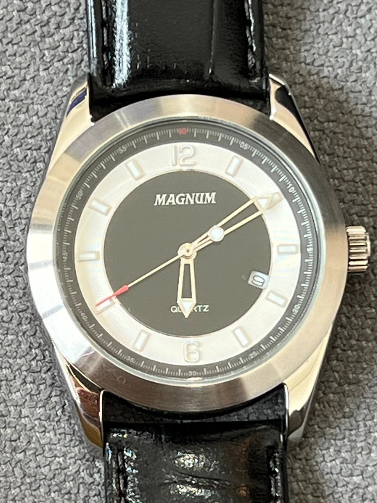Montre Magnum Quartz Bull Eye 38 mm | Boîtier, garantie en cours de validité et 2 bracelets | Fabriqué au Brésil – photo 8